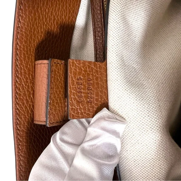 🪩🌸GIVEAWAY🌸🪩 ‼️READ ENTIRE LISTING‼️NWT Gucci Ophidia GG Denim Tote W/$2,250 - Picture 7 of 16